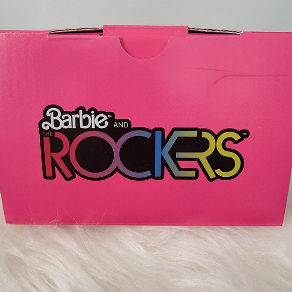 Stanley "Barbie And The Rockers" 40oz Tumbler with Straw - Picture 3 of 4